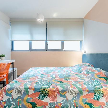Pop Art Homm In Groovy Koukaki Apartamento Atenas Exterior foto