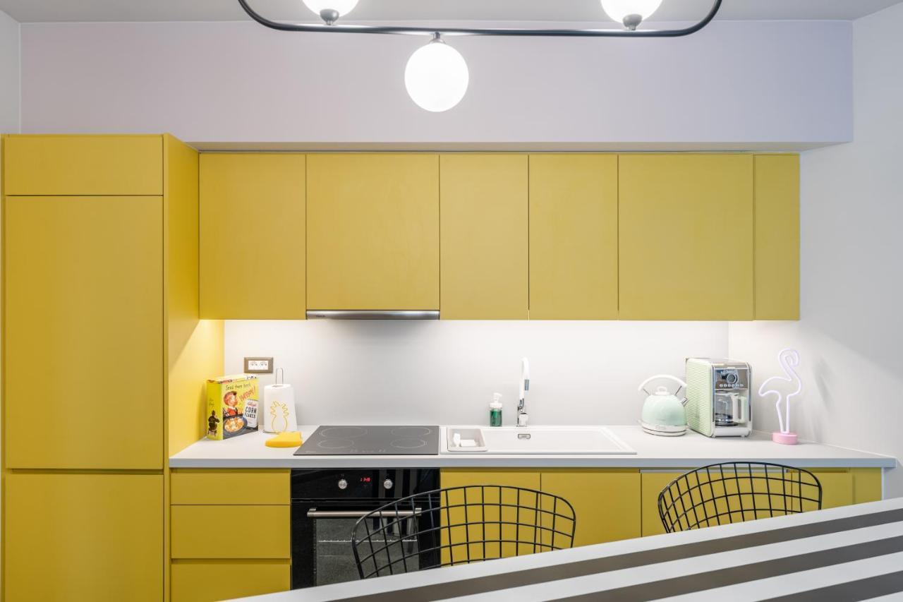 Pop Art Homm In Groovy Koukaki Apartamento Atenas Exterior foto